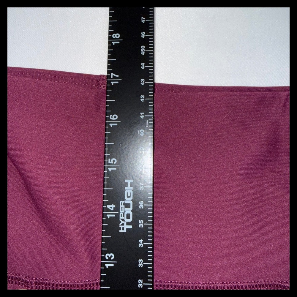Old Navy Bike Shorts Bundle Womens L Red Burgundy Powersoft High Rise Activewear - Picture 8 of 10